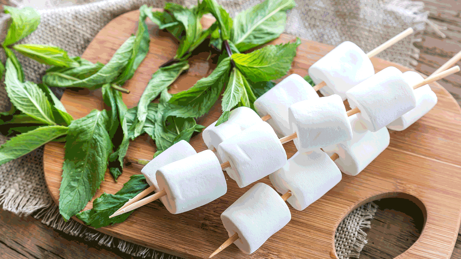 Grill-Idee_MarshmellowsAprikosen