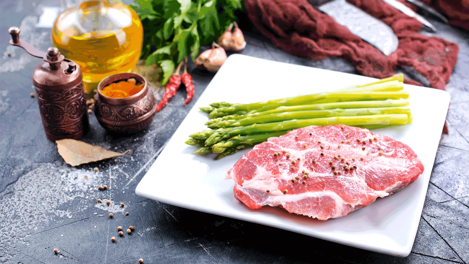 Grill-Ideen_Spargel-Fleisch