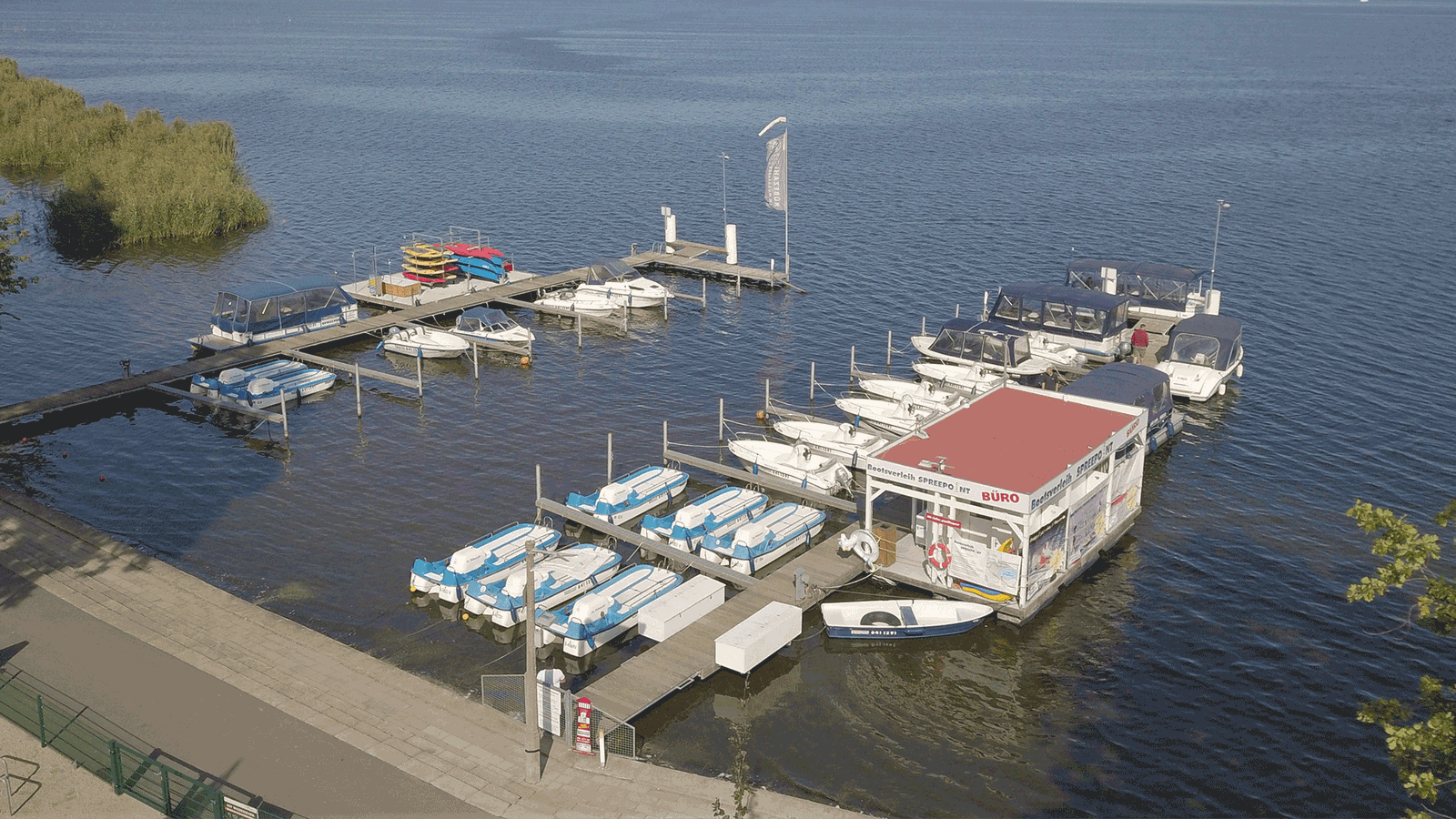 Berlin & Brandenburgs beste rs2 Bootsverleih Spreepoint