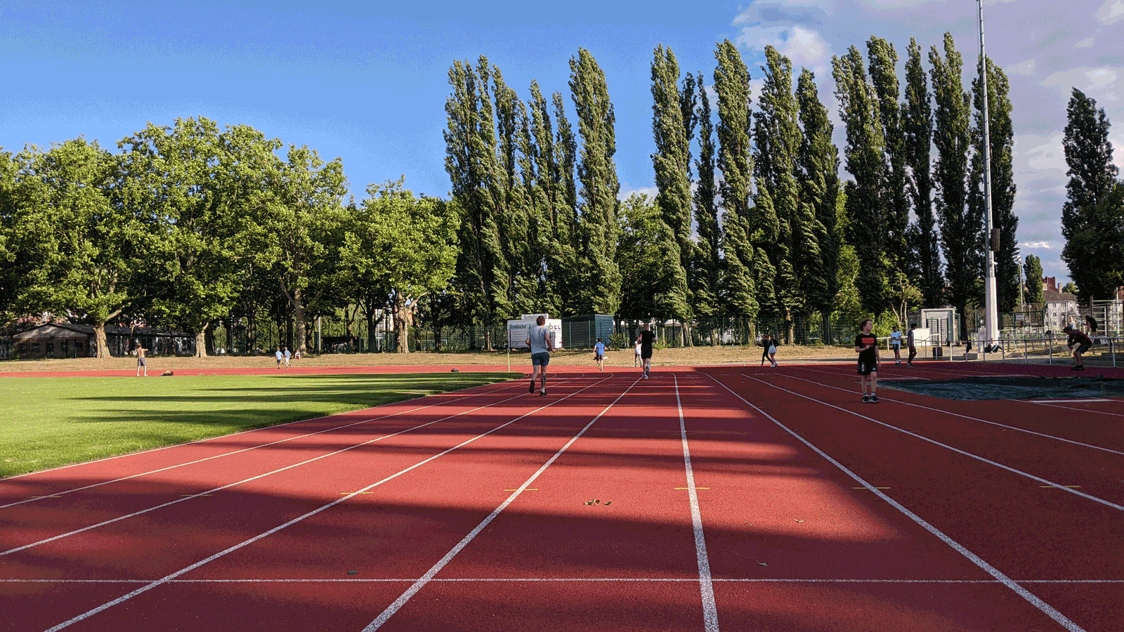 Berlin & Brandenburgs beste rs2 Tartanbahn