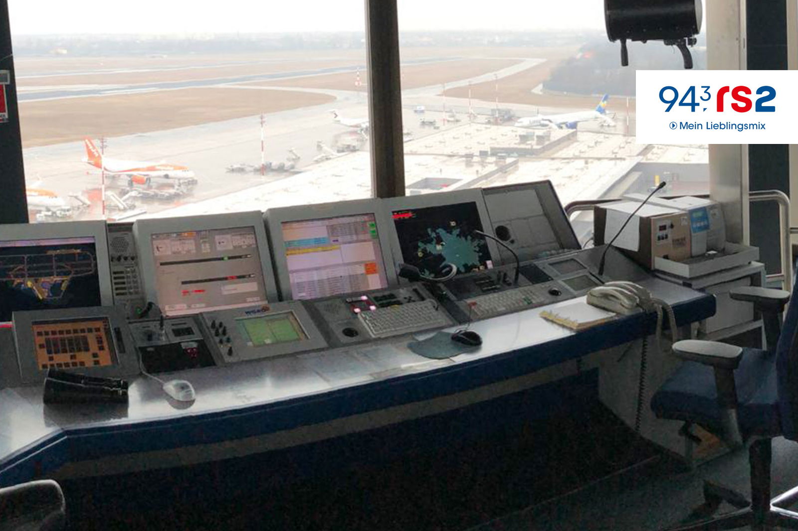 Tower Flughafen Tegel | Download: http://bit.ly/rs2-zoom-tegel