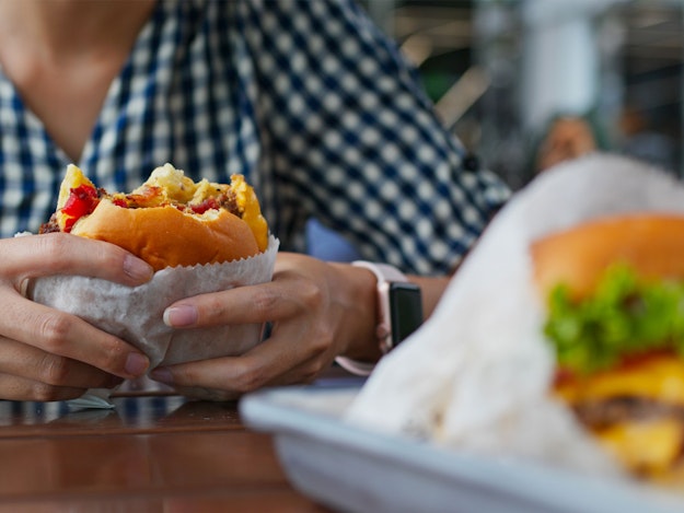 Fast Food Laden In Der Nähe Crazy Fast Food Läden in Berlin. | 94,3 RS2