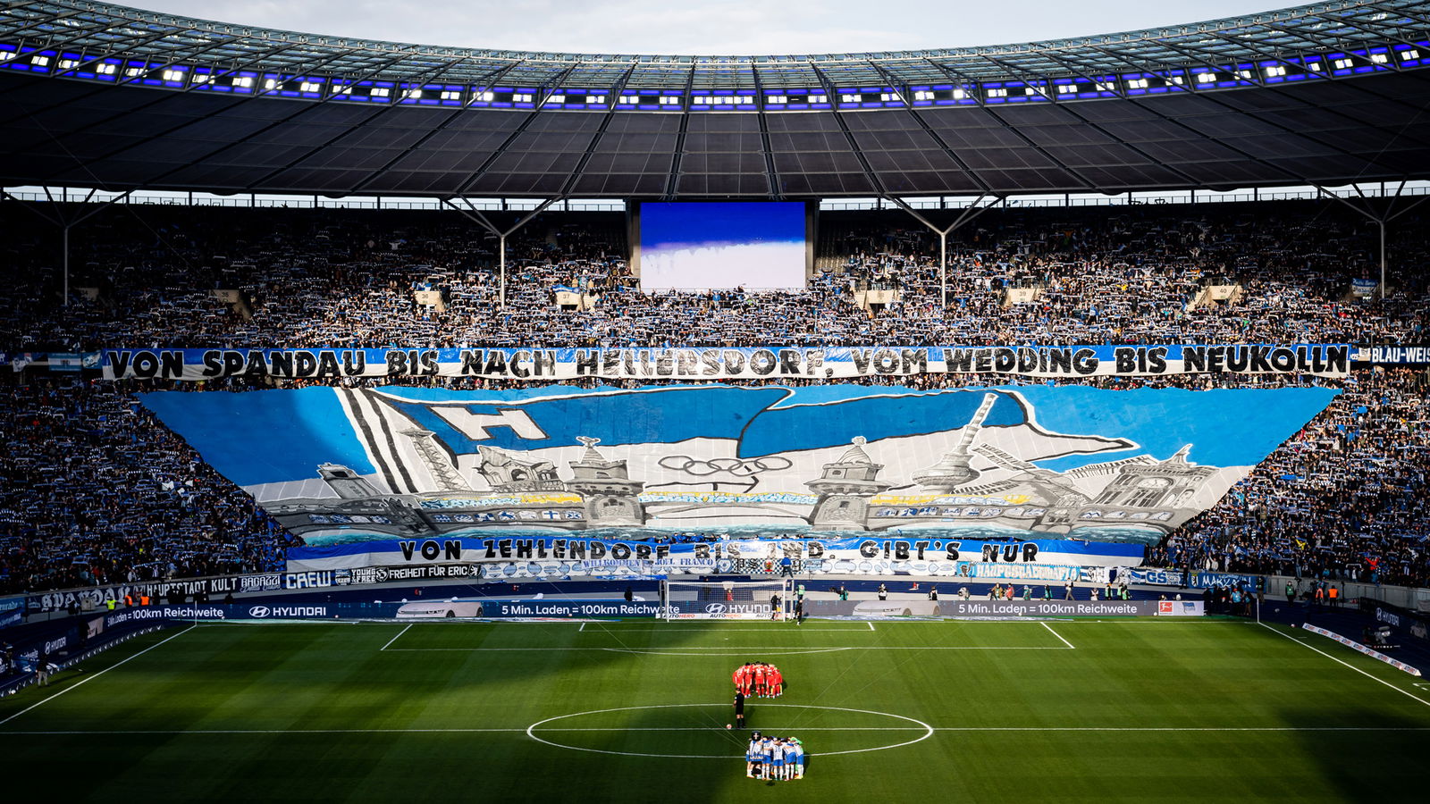 rs2-hertha-stadion-atmo