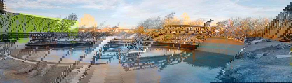 008 das neue Aussenbecken