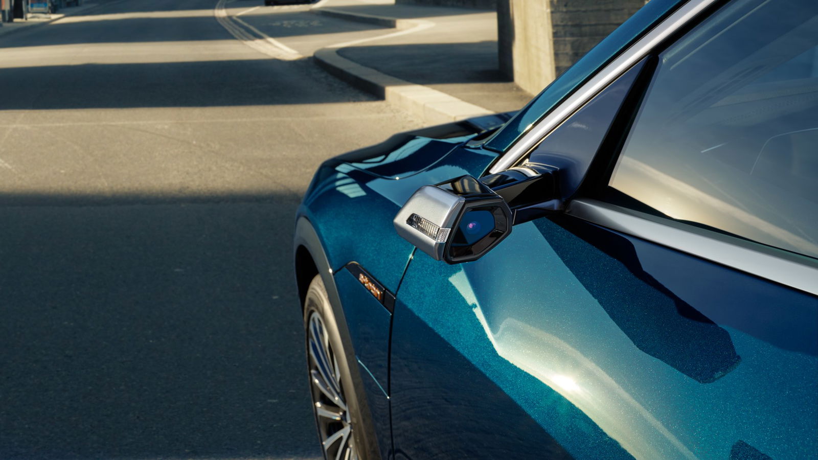 1920 1080 A E TRON D 181012